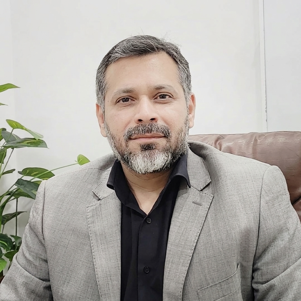 Dr Moin Islam
